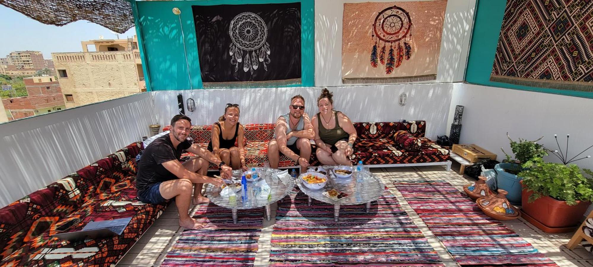 Pyramids Temple Guest House Kafret el-Gabal Kültér fotó