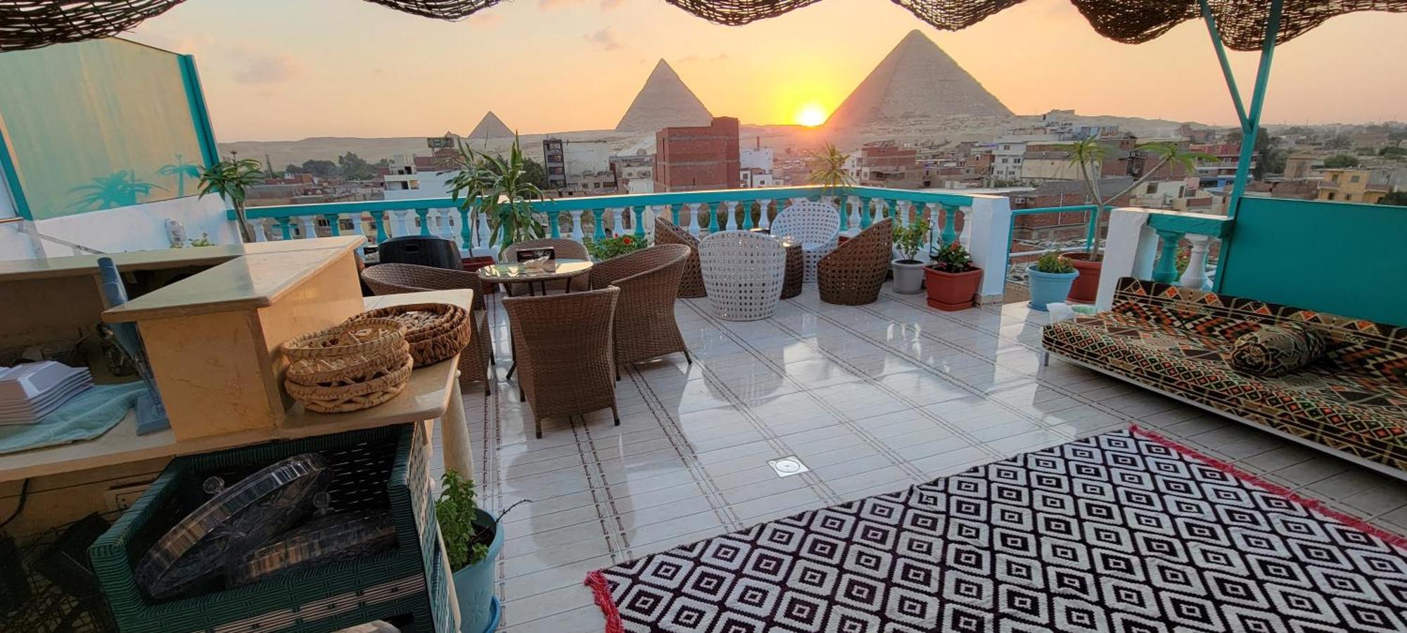 Pyramids Temple Guest House Kafret el-Gabal Kültér fotó