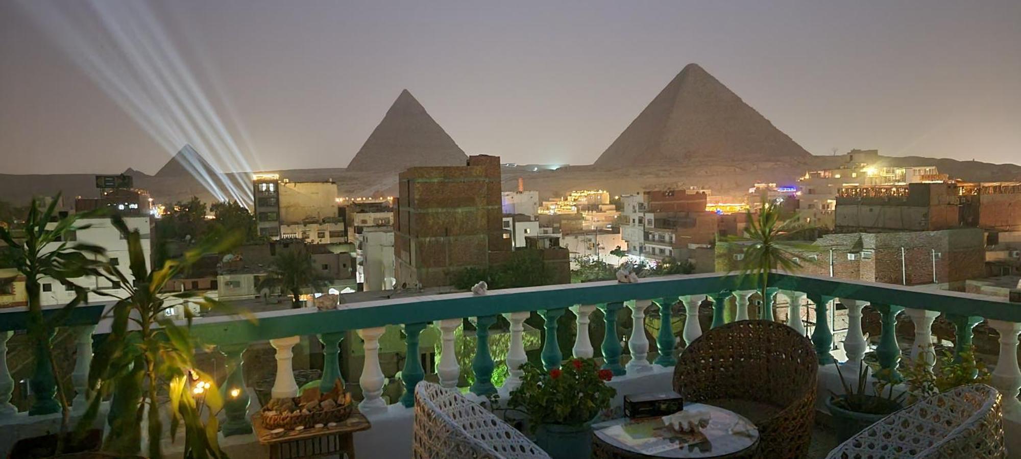 Pyramids Temple Guest House Kafret el-Gabal Kültér fotó